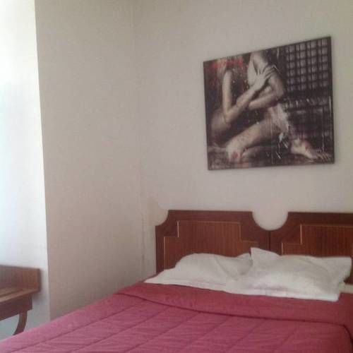 Untalented Hotel - Villette ปารีส ภายนอก รูปภาพ